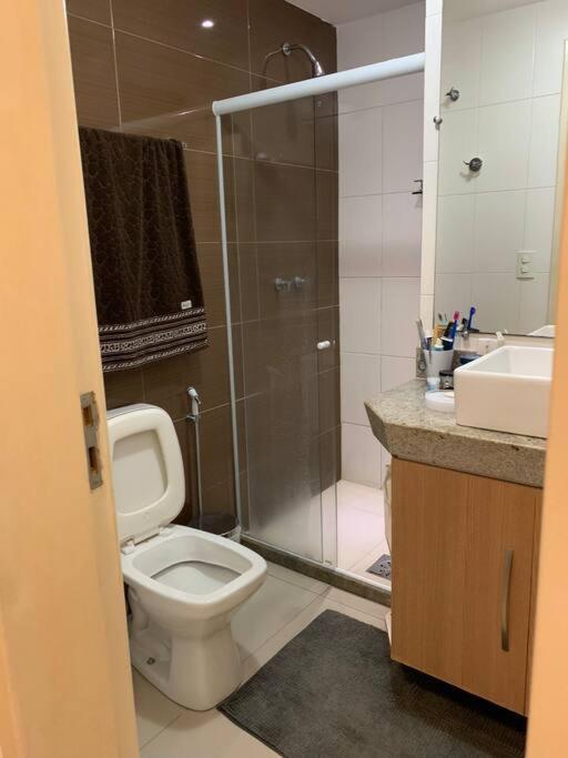 Апартаменты Excelente Apartamento 02 Qtos Proximo A Av Pelinca Luxo Кампус-дус-Гойтаказис Экстерьер фото